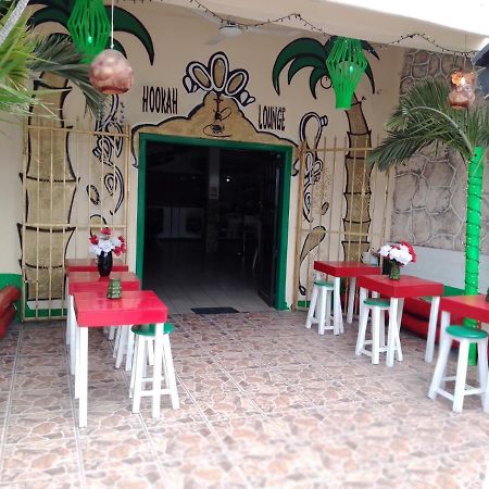 hostal hotel ado Cancún Exterior foto